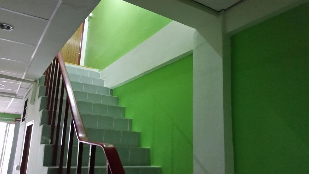 Oskar'S Guesthouse Hua Hin Bagian luar foto